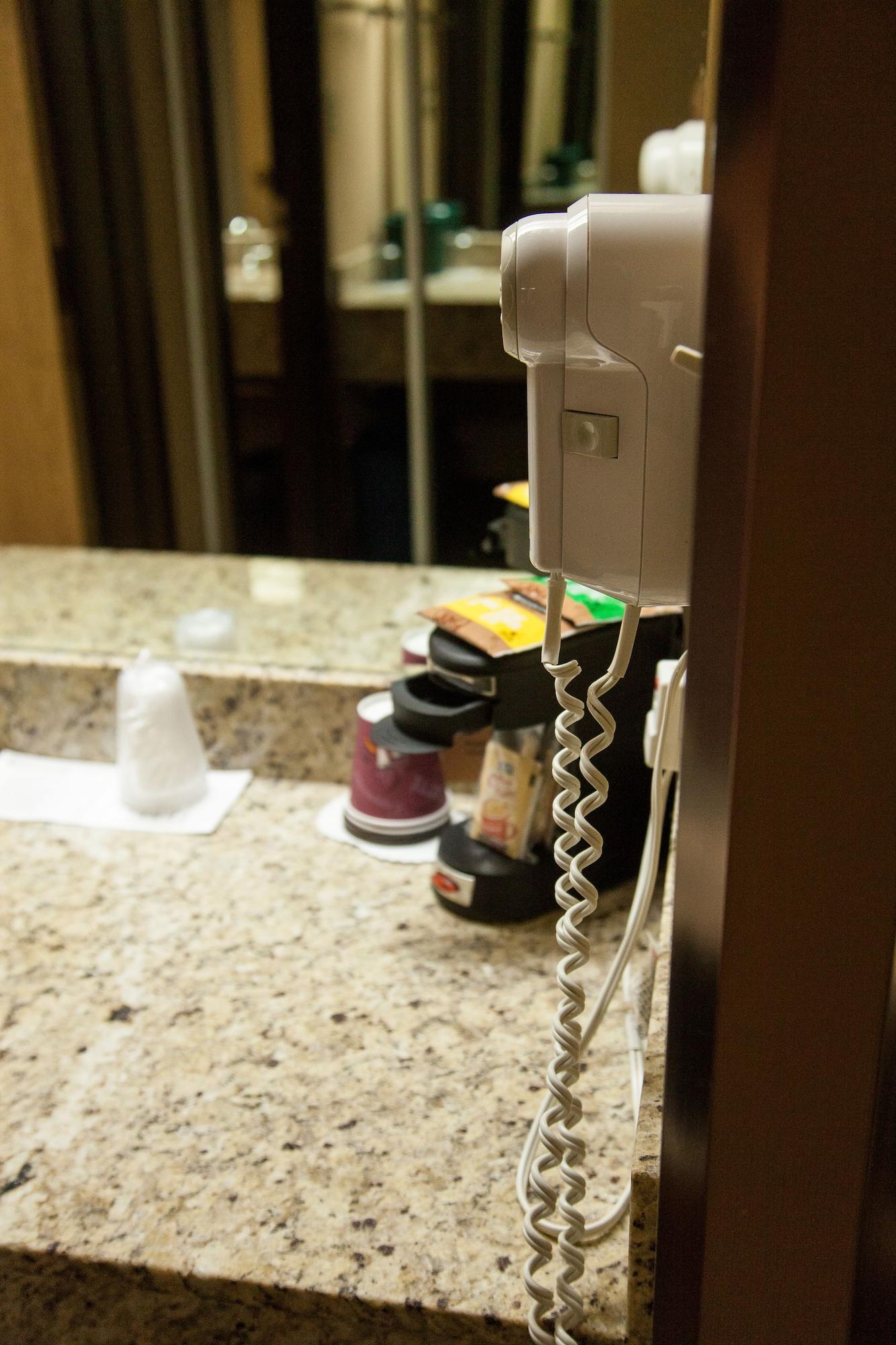 Medicine Hat Lodge, Trademark Collection By Wyndham Экстерьер фото