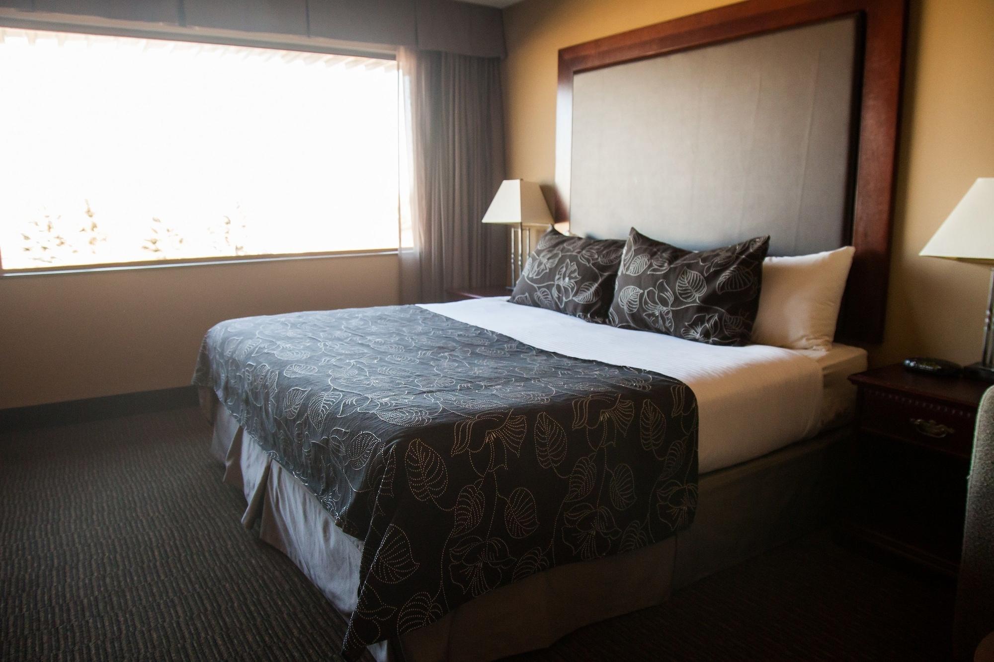 Medicine Hat Lodge, Trademark Collection By Wyndham Экстерьер фото
