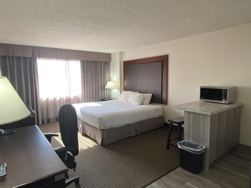Medicine Hat Lodge, Trademark Collection By Wyndham Экстерьер фото