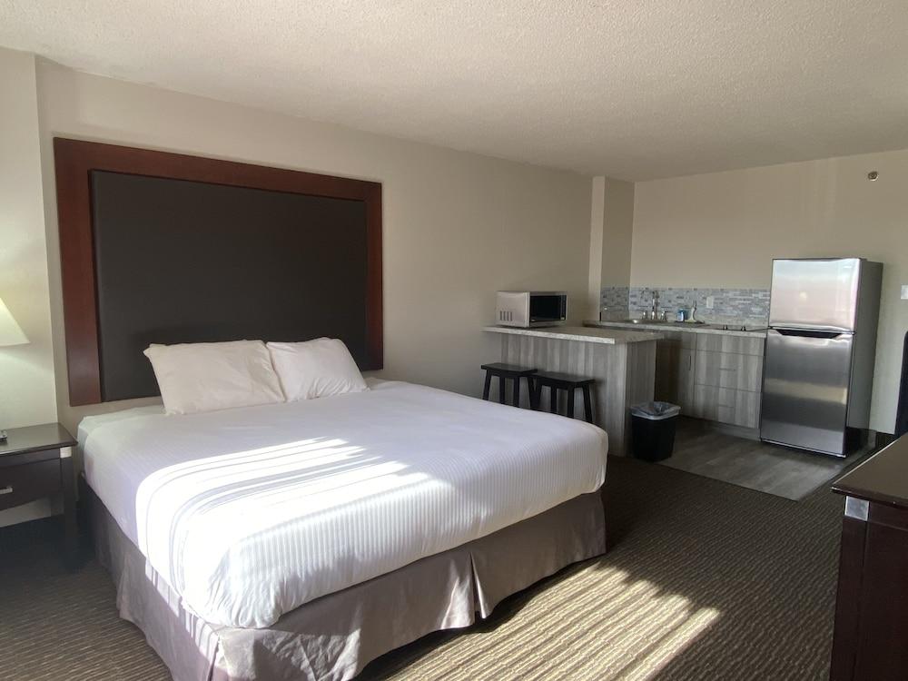 Medicine Hat Lodge, Trademark Collection By Wyndham Экстерьер фото