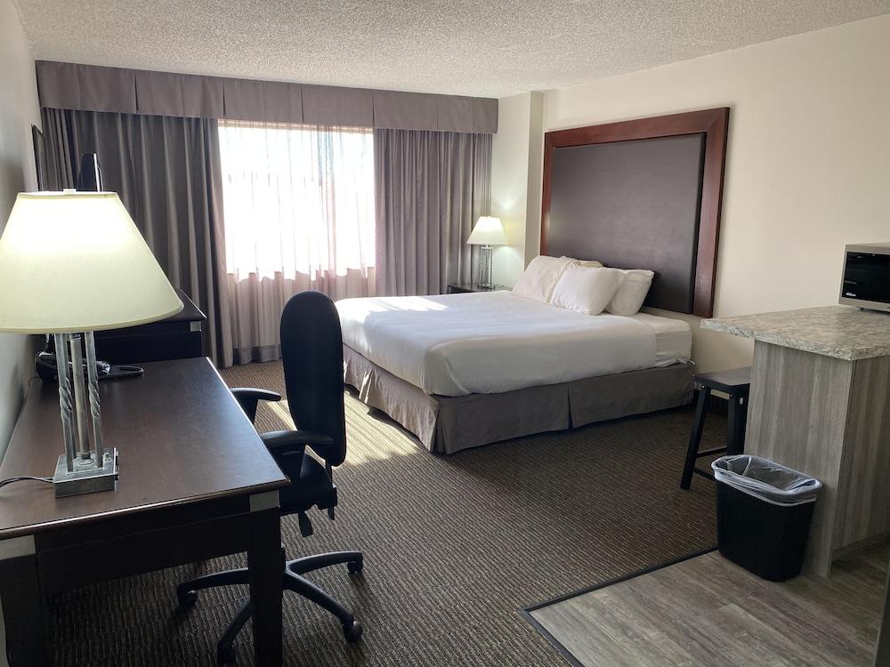 Medicine Hat Lodge, Trademark Collection By Wyndham Экстерьер фото